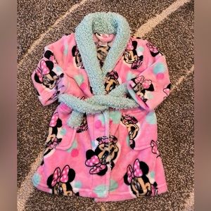 Minnie Mouse robe